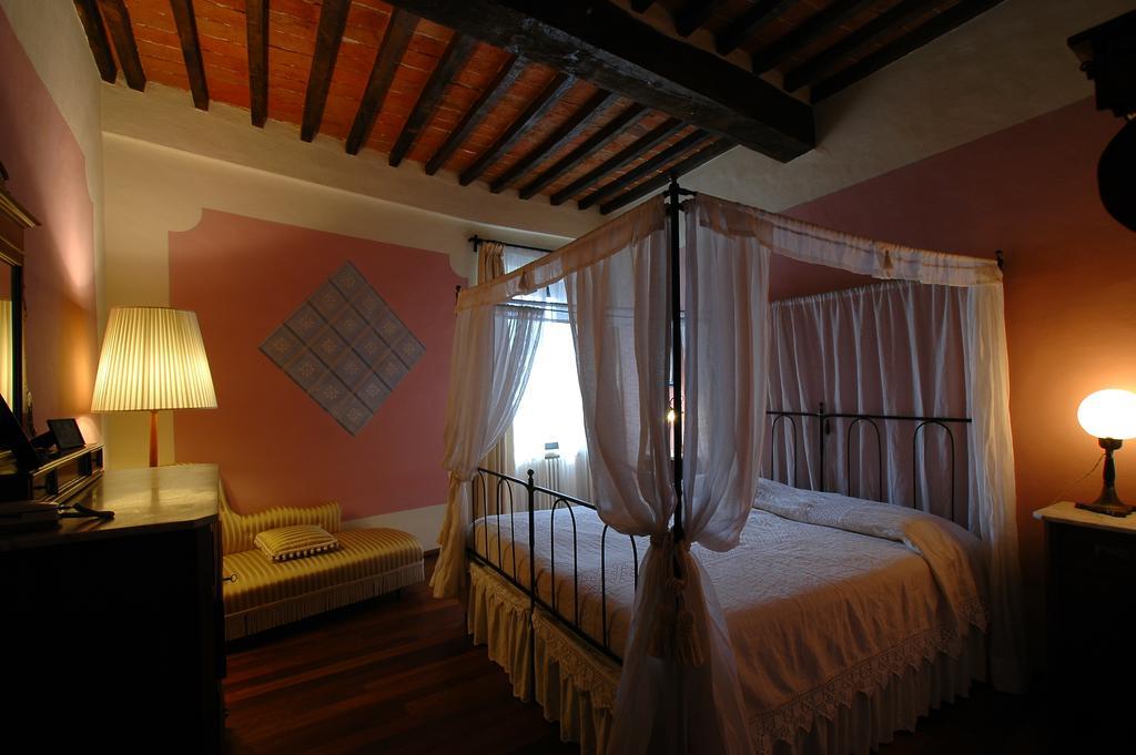Palazzo Bizzarri Hotel Раполано Терме Стая снимка